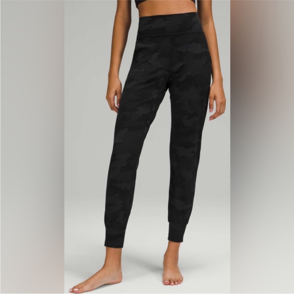 Lululemon Camo Align Joggers 28”